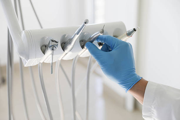 Professional Emergency Dentist technician working in Ferris, TX